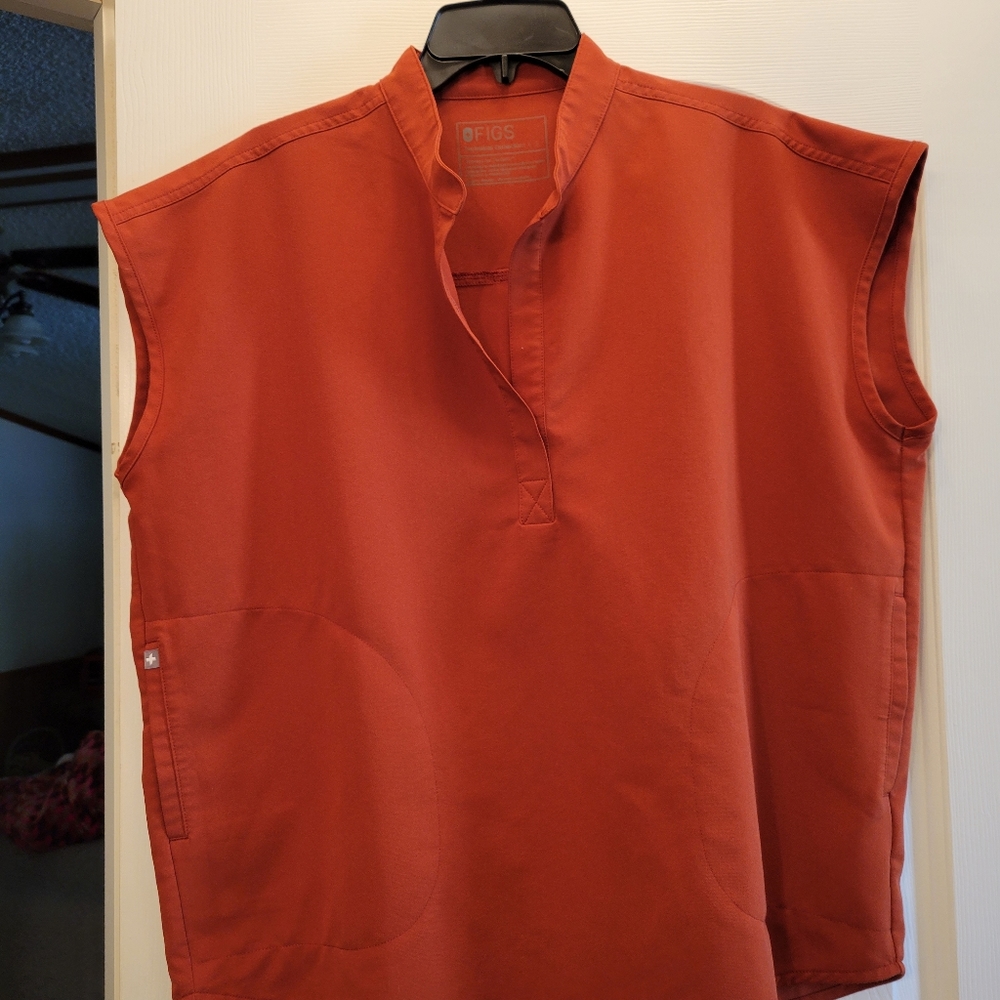 Figs scrubs top